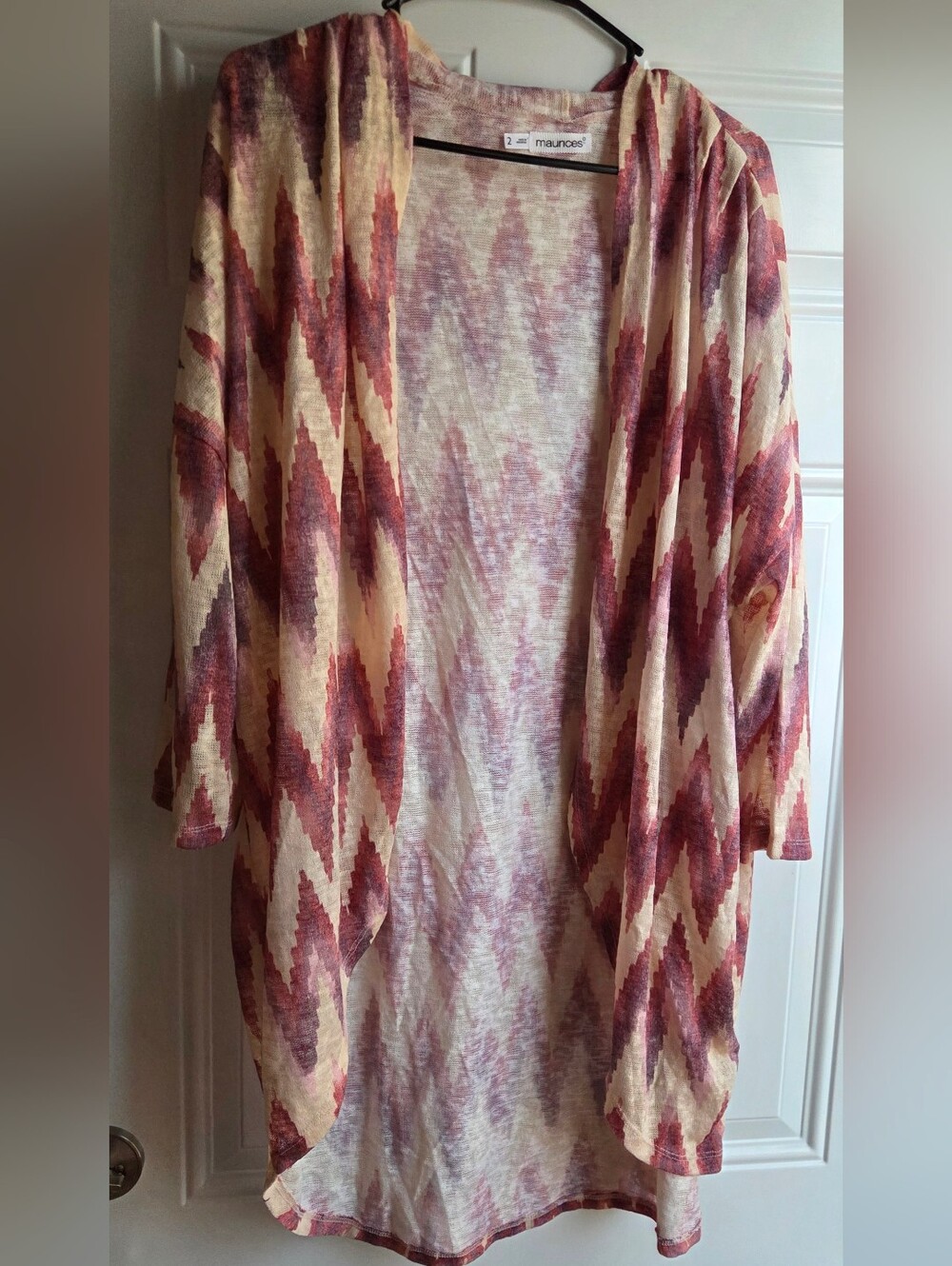 Maurices Cream and Burgundy Chevron Open Cardigan Size 2